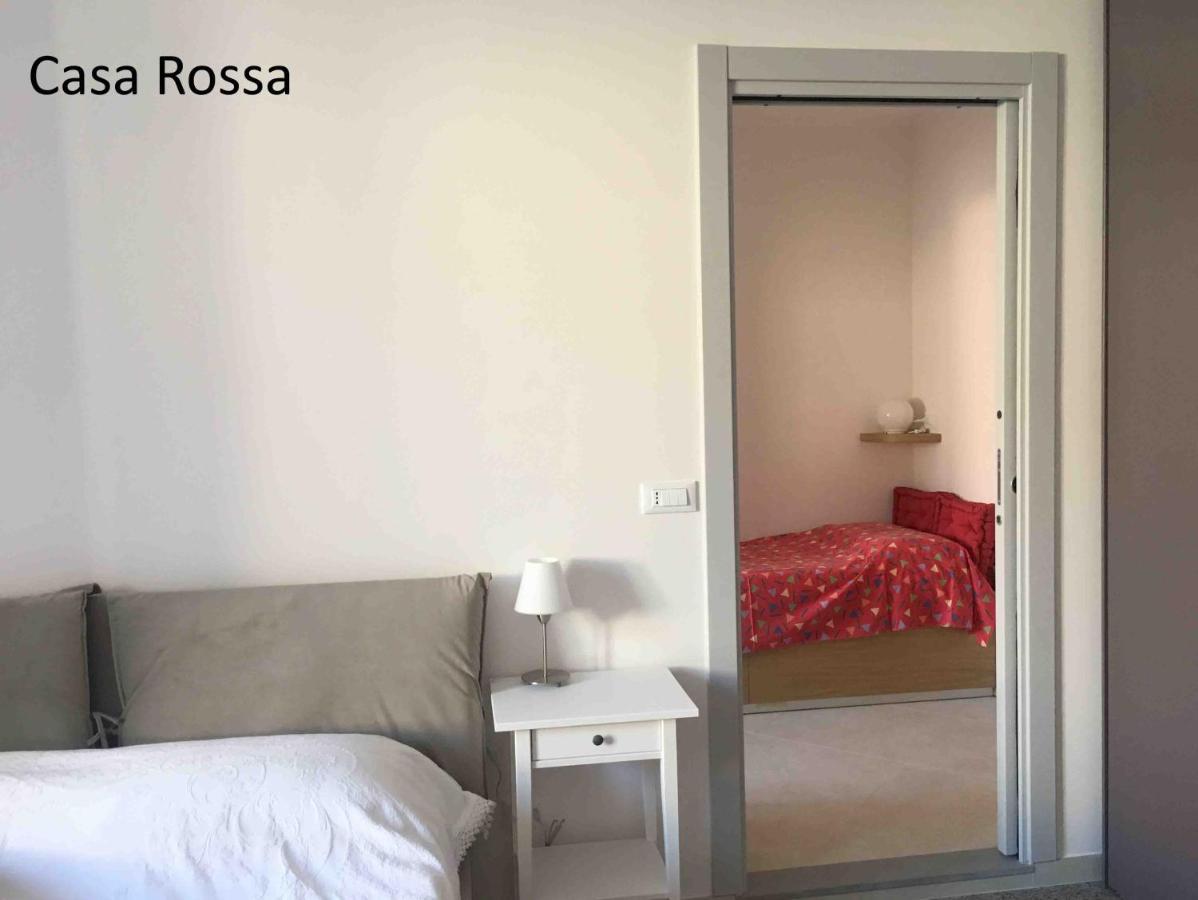 Case Rossa E Blu 빌라노바 달벤가 외부 사진