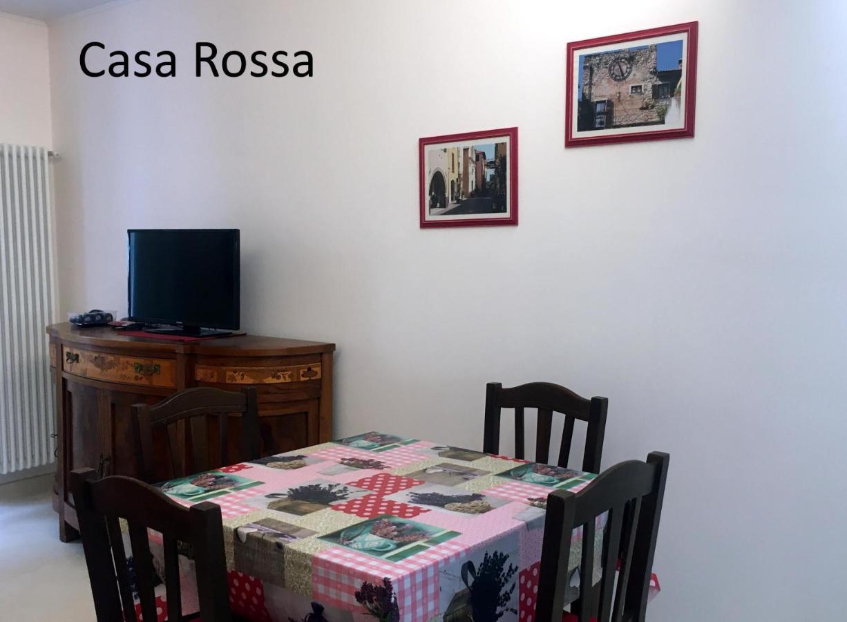 Case Rossa E Blu 빌라노바 달벤가 외부 사진